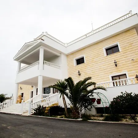 Pensión Fed Hosting House