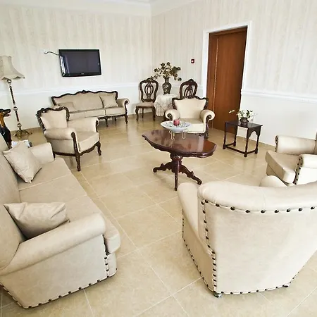 Fed Hosting House *